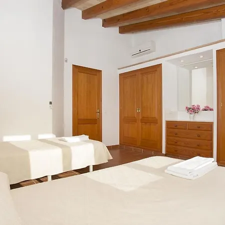 Hostalet Holiday home *